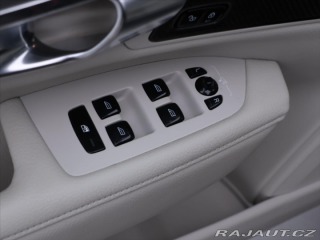 Volvo V90 2,0 D4 140kW Drive-E Mome 2019