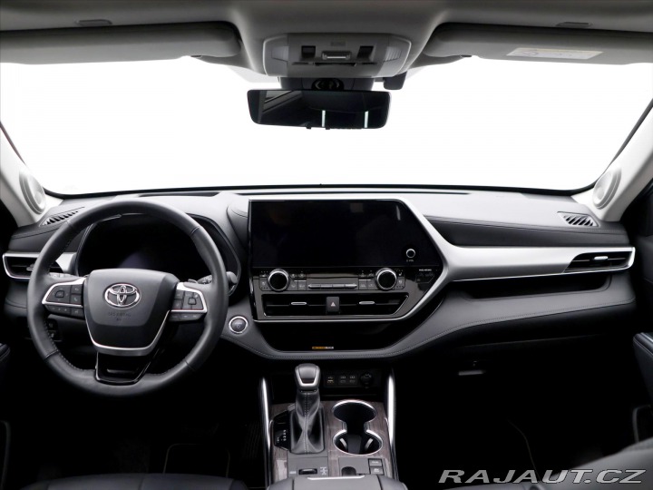 Toyota Highlander 2,5 Hybrid 140kW Executiv 2024