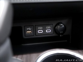 Toyota Highlander 2,5 Hybrid 140kW Executiv 2024