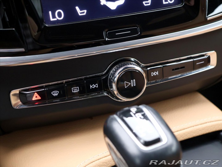 Volvo V90 2.0 D3 110kW Aut. Momentu 2018