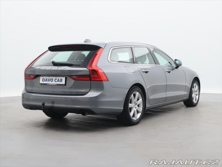 Volvo V90 2.0 D3 110kW Aut. Momentu 2018