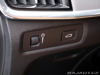Volvo V90 2.0 D3 110kW Momentum LED 2018