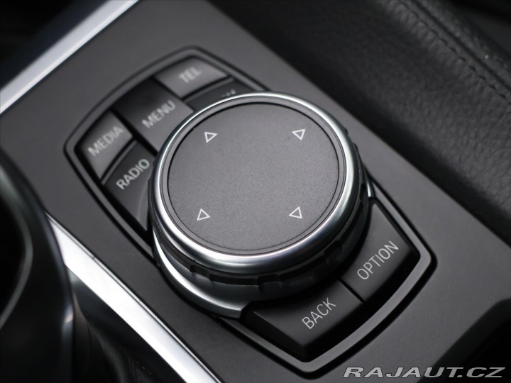 BMW X6 3,0 M50da 260kW Xdrive CZ 2015