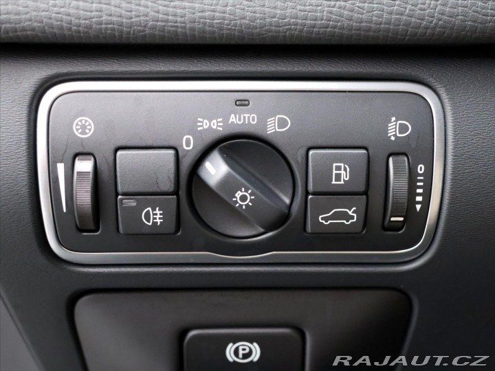 Volvo XC60 2,0 D3 110kW Aut. Momentu 2016