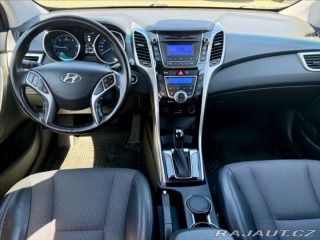 Hyundai i30 1,6 CRDI AUTOMAT PREMIUM 2015