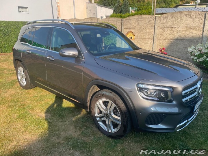 Mercedes-Benz GLB 200 2023