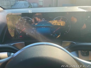 Mercedes-Benz GLB 200 2023