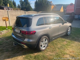 Mercedes-Benz GLB 200 2023