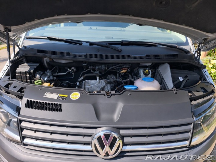 Volkswagen Transporter 2,0 T6 Long TDI 110 kW, 1800