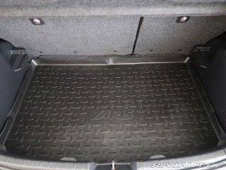 Toyota Yaris 1.5,Hybrid,Selection,CZ,1 2017