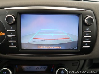 Toyota Yaris 1.5,Hybrid,Selection,CZ,1 2017
