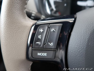 Toyota Yaris 1.5,Hybrid,Selection,CZ,1 2017