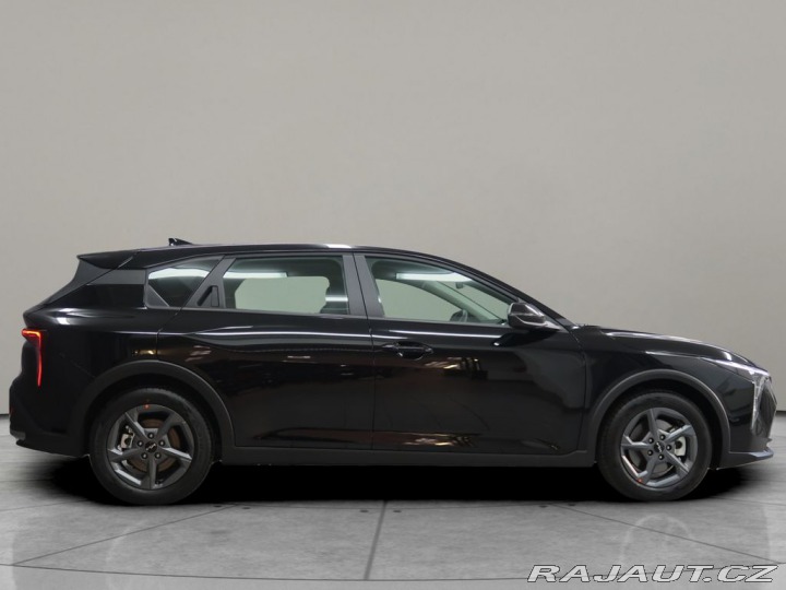 Kia Ostatní modely K4 SPIN - vůz ve výrobě 2026