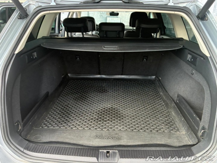 Volkswagen Passat 2.0TDi, 110KW, R-LINE, AC 2018