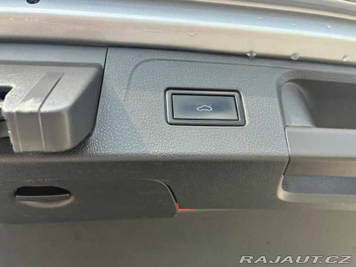 Volkswagen Passat 2.0TDi, 110KW, R-LINE, AC 2018
