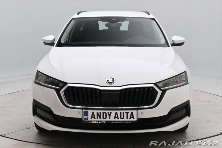 Škoda Octavia 1,4 TSI iV 110 kW DSG Amb 2022