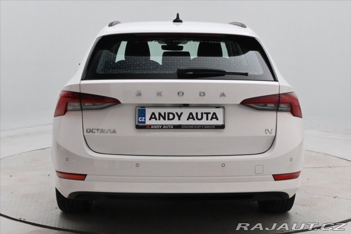 Škoda Octavia 1,4 TSI iV 110 kW DSG Amb 2022