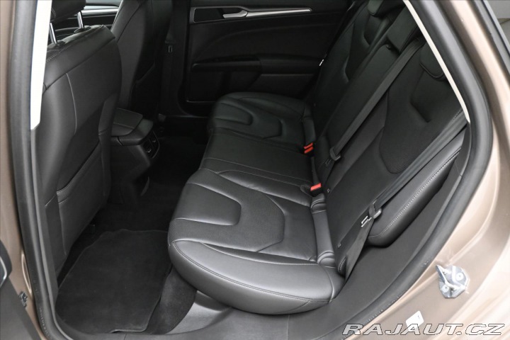 Ford Mondeo 2,0 EcoBlue 110 kW Titani 2020