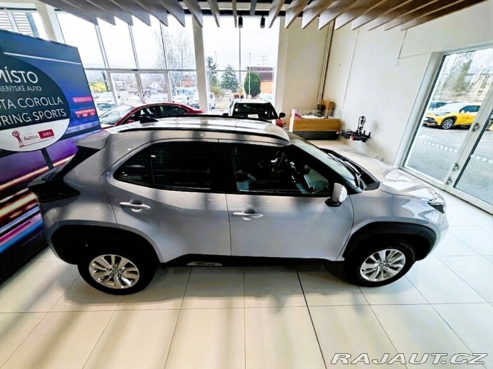Toyota Yaris Cross 1,5 Comfort 130k 1800