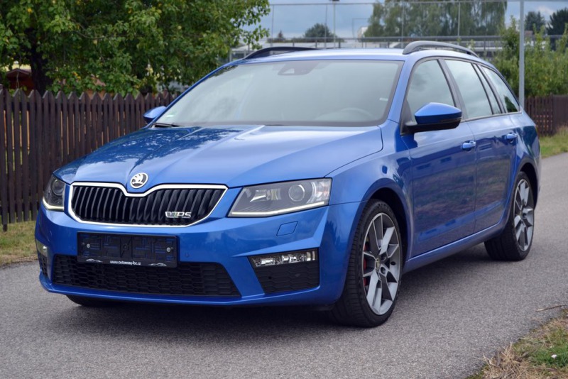 Škoda Octavia 2.0 TDI 135kW RS kombi