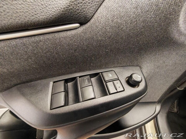 Toyota Yaris Cross 1.5 Hybrid eCVT AWD Comfo 2023