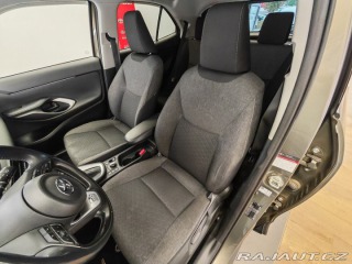Toyota Yaris Cross 1.5 Hybrid eCVT AWD Comfo 2023