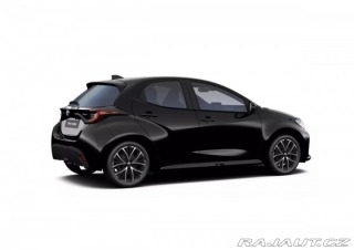 Toyota Yaris 1.5. 116k Style skladový 1800