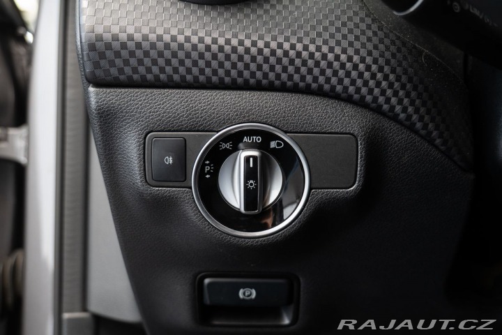 Mercedes-Benz A 180d 2017