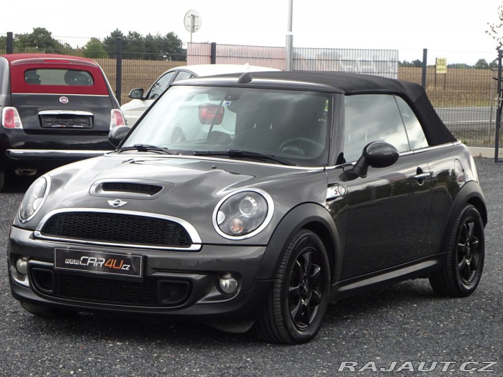 Mini Cooper S 1.6 135kW KABRIO KŮŽE 2012