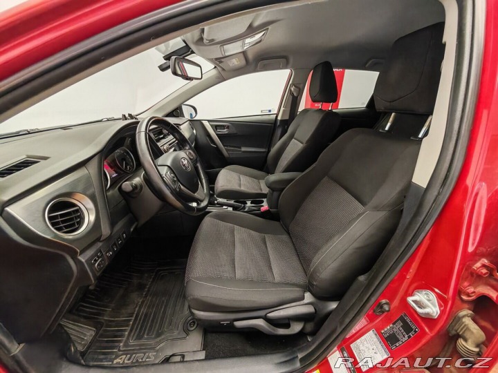 Toyota Auris 1.3 Dual VVT-i Active 2013