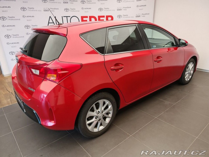 Toyota Auris 1.3 Dual VVT-i Active 2013