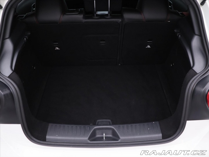 Mercedes-Benz A 2,0 45 265 kW 4Matic AMG 2015