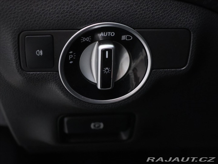 Mercedes-Benz A 2,0 45 265 kW 4Matic AMG 2015