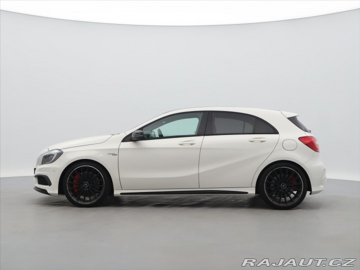 Mercedes-Benz A 2,0 45 265 kW 4Matic AMG 2015
