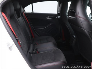 Mercedes-Benz A 2,0 45 265 kW 4Matic AMG 2015