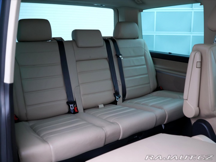 Volkswagen Multivan 2,0 TDI 4M DSG CZ Highlin 2017