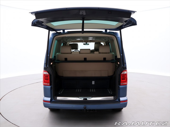 Volkswagen Multivan 2,0 TDI 4M DSG CZ Highlin 2017