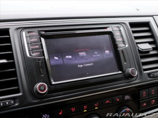 Volkswagen Multivan 2,0 TDI 4M DSG CZ Highlin 2017