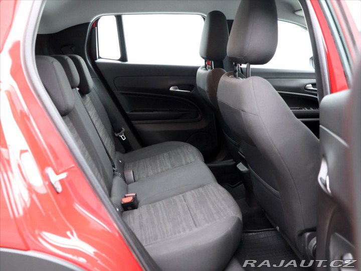 Jeep Avenger 1,2 74kW CZ e-Hybrid Long 2024