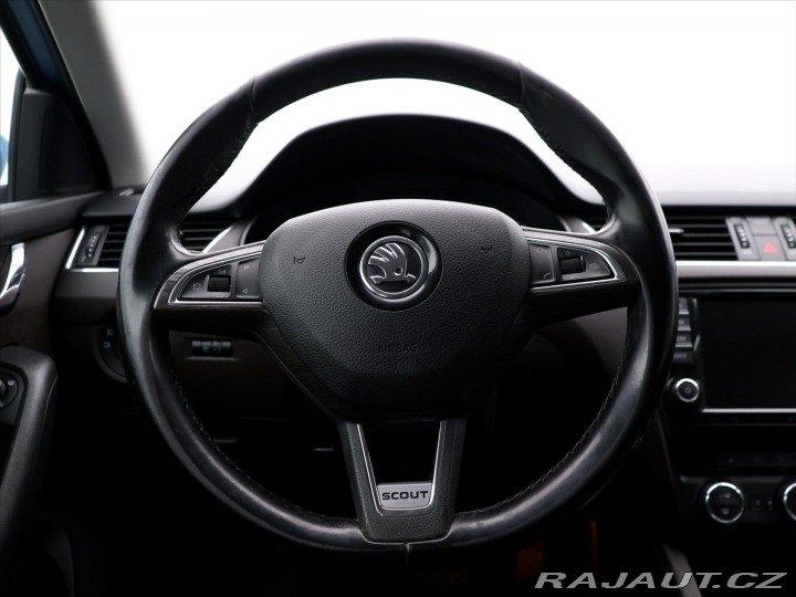 Škoda Octavia 2,0 TDI 135kW 4x4 DSG Sco 2015