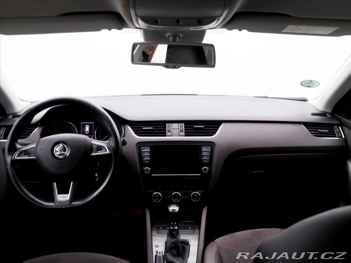 Škoda Octavia 2,0 TDI 135kW 4x4 DSG Sco 2015