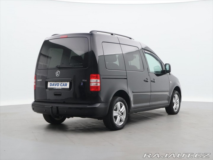 Volkswagen Caddy 1,6 TDI 75kW DSG Tažné Se 2012