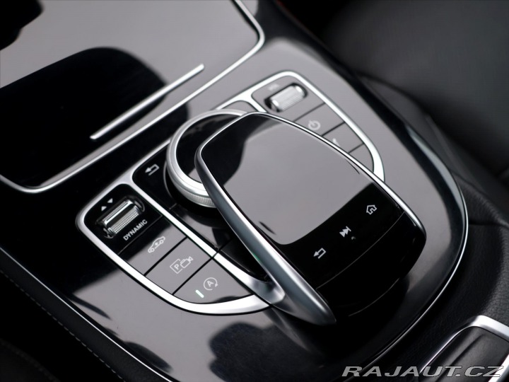 Mercedes-Benz E 2,9 400D 250kW AMG Softcl 2020