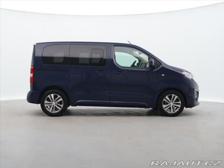 Peugeot Traveller 2,0 HDI 110kW CZ Navi 8-M 2018