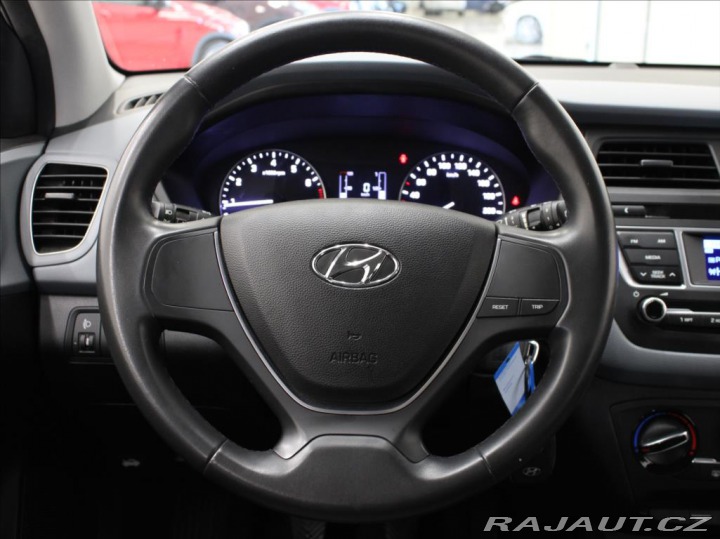 Hyundai i20 1,3 i 55kW 1.maj.ČR 64tkm 2017