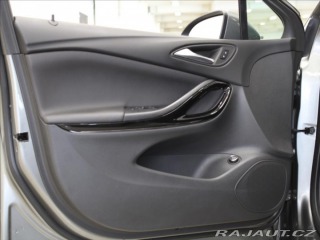 Opel Astra 1,4 Turbo 110kW AT Innova 2017