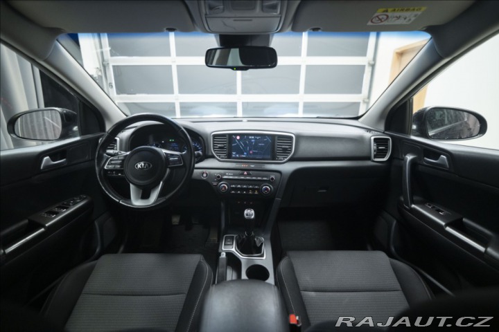 Kia Sportage 1,6 CRDi NAVI KAMERA VÝHŘ 2021