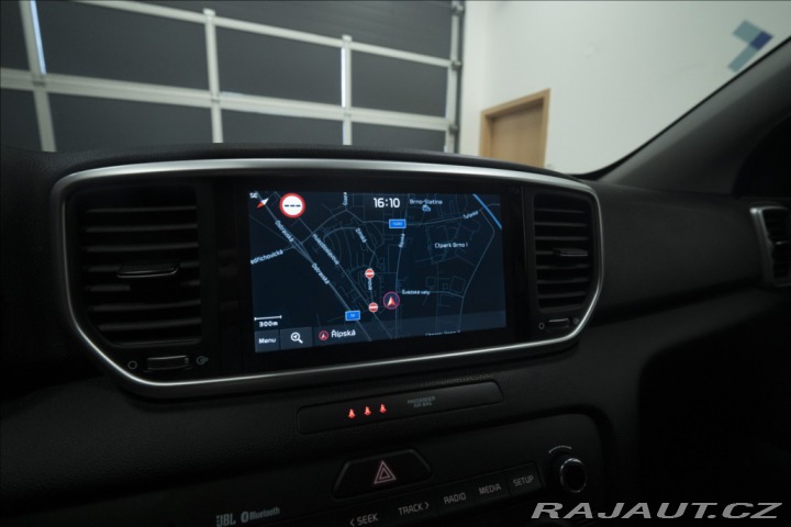 Kia Sportage 1,6 CRDi NAVI KAMERA VÝHŘ 2021