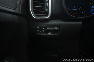 Kia Sportage 1,6 CRDi NAVI KAMERA VÝHŘ 2021