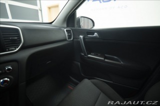 Kia Sportage 1,6 CRDi NAVI KAMERA VÝHŘ 2021